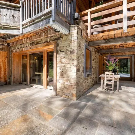 Апартаменты Ananda Avec Sauna, Baignoire Balneo Et Terrasse