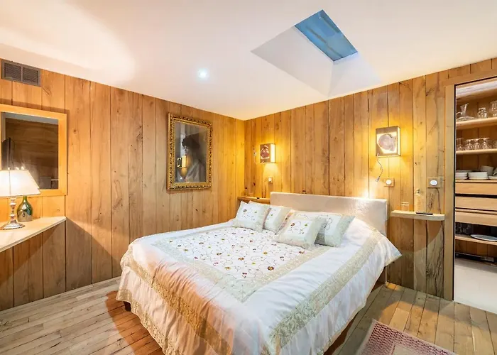 Ananda Avec Sauna, Baignoire Balneo Et Terrasse